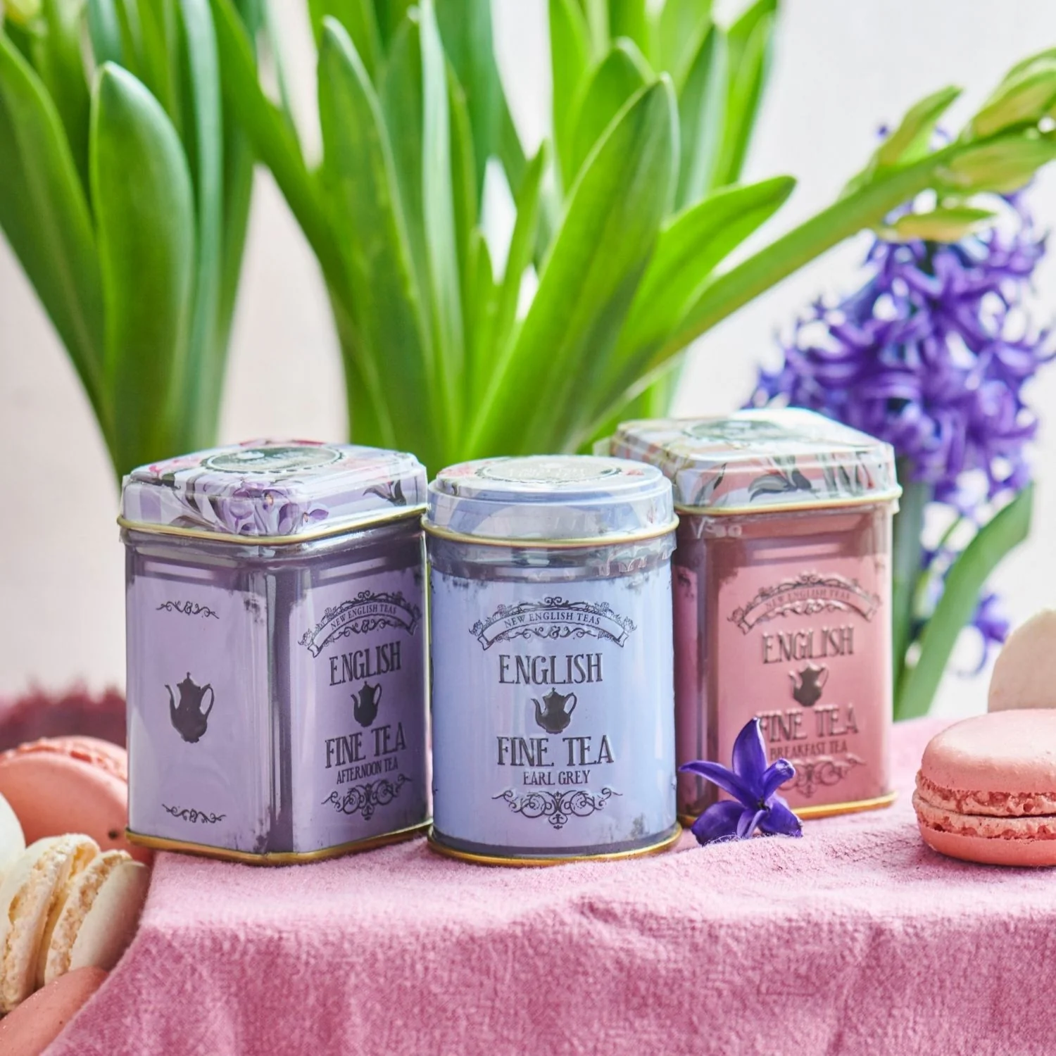 Vintage Floral Mini Tea Tin Set - Image 5